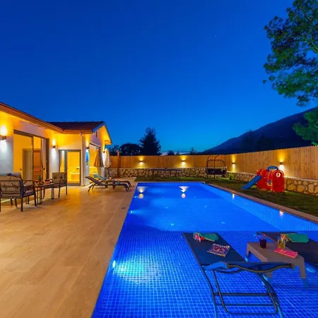 Valley Hotel 4*